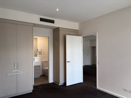 Adelaide CBD - Photo 2