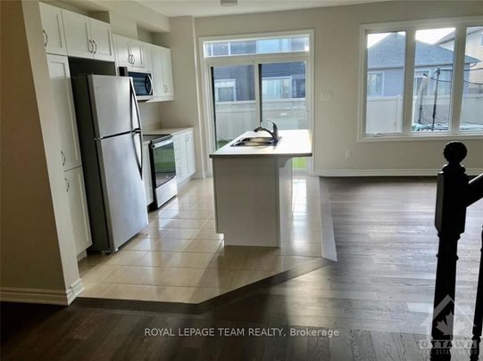 For Lease - 767 Brittanic Road, Kanata, Ontario - Photo 1