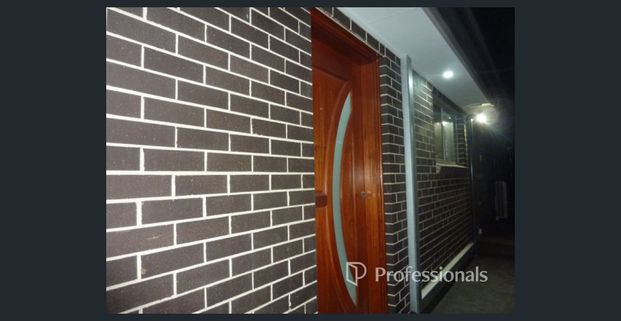 Modern Granny-Flat - Photo 1