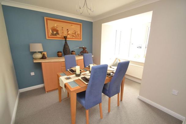 3 bedroom semi-detached house to rent - Photo 1