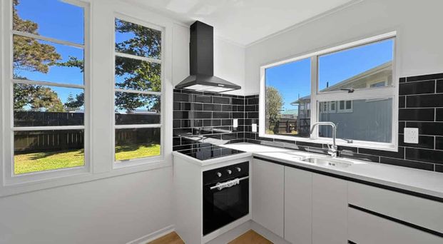 CASTLECLIFF - 1 BEDROOM - Photo 1