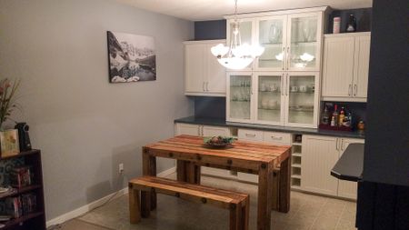 3 Bedroom Townhouse For Rent In Skyrattler: Pet Friendly. - Photo 3