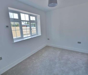 Woolsbridge Road, St. Leonards, Ringwood, BH24 - Photo 2