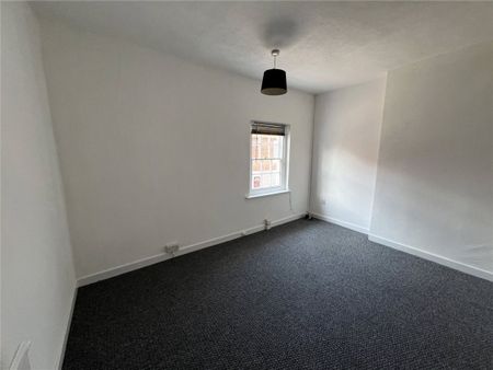 King Street, Newark, Notts, NG24 - Photo 2