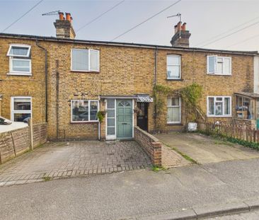 2 bedroom House in Cordwallis Road, Maidenhead - Photo 1