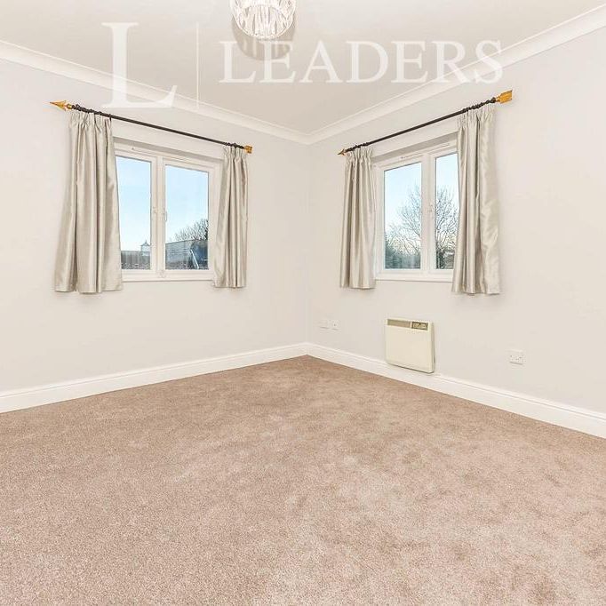 2 bedroom flat to rent - Photo 1