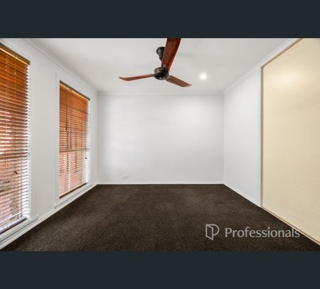 6 Fleet Street, West Wodonga, Vic 3690 - Photo 2