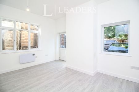 property to rent High Street, Bromsgrove, Worcestershire, B61 - Photo 5