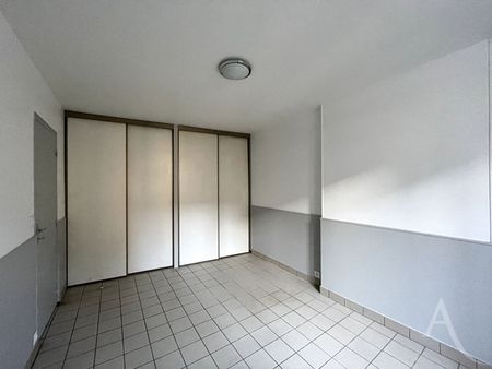 Location appartement 1 pièce, 26.73m², Argenton-sur-Creuse - Photo 3