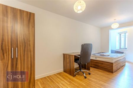6 bedroom apartment to rent - Photo 2