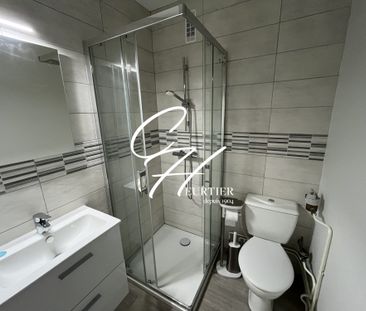 GRENOBLE - APPARTEMENT T1- EXCELLENT ETAT - Photo 2