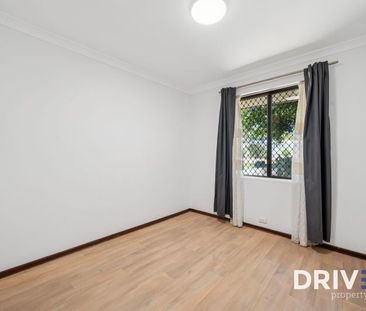 Spacious Family Home With Recent Renovations! - Photo 5