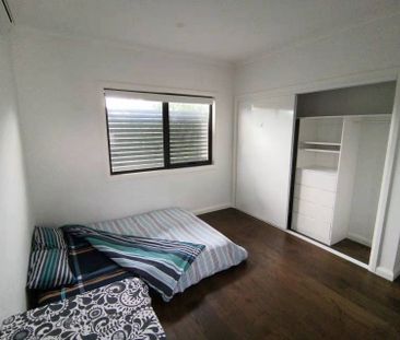 Glen Waverley - Photo 3