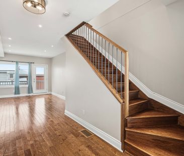 For Lease - 290 cambridge Street, West Centre Town, Ontario - Photo 4