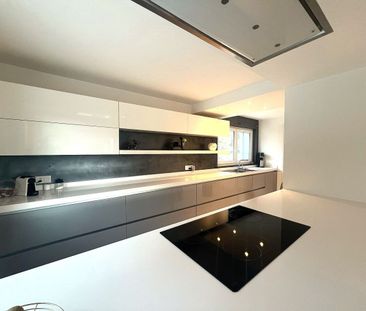 Beautiful Detached Villa in Penthalaz / 5 CHB / 2 SDB / Terrace / Pool - Foto 4