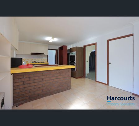 15 Condor Circle, Willetton, WA 6155 - Photo 1