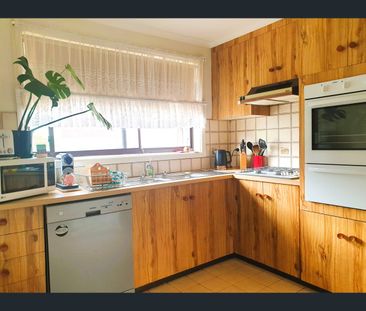 14 Wanalta Road, Carnegie, Vic 3163 - Photo 6