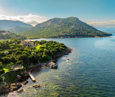 Rental Villa Porto-Vecchio 6 Rooms 350 m² - Photo 1