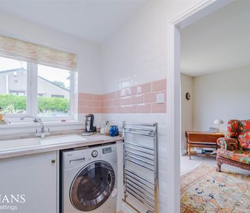 Western Court, Bacup - Photo 2