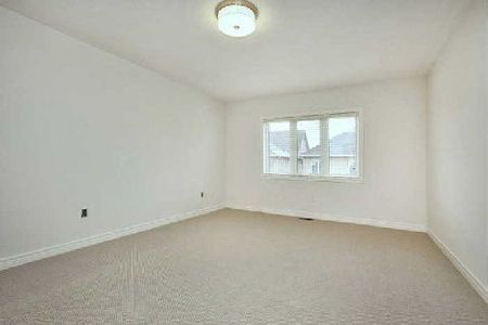 For Lease - 3486 Park Heights Way, Mississauga, Ontario - Photo 2