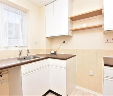 1 bedroom house to rent - Photo 3