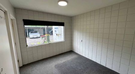 Fantastic Location - Photo 4