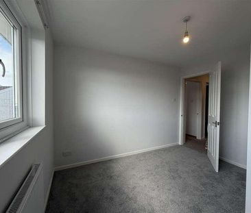 Trenarren View, St. Austell, PL25 - Photo 3