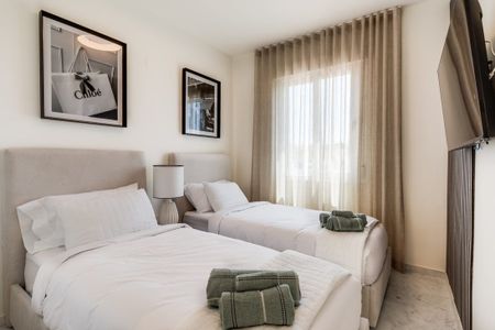 Valle Romano, Estepona West, Estepona, Andalusia 29680 - Photo 3