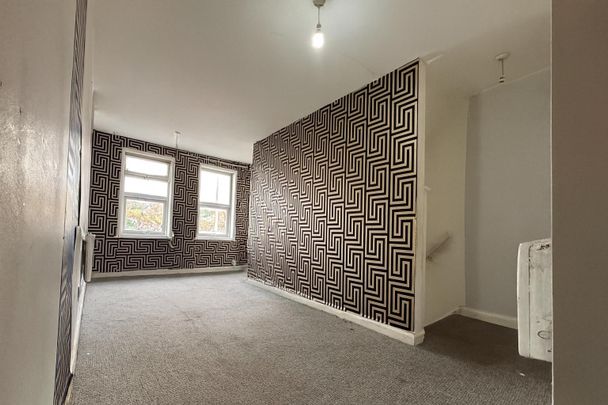 1 Bedroom Flat To Let - HP12 - Photo 1
