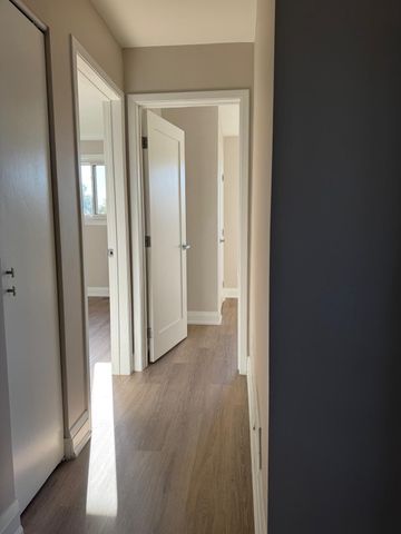 For Lease - 34 Rita Drive Unit# Upper, Toronto, Ontario - Photo 4