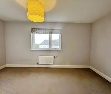 2 bedroom semi-detached house to rent - Photo 4