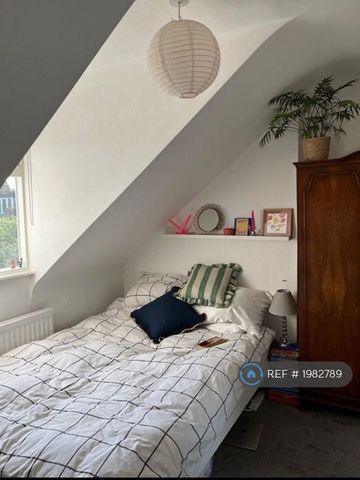 3 bedroom maisonette to rent - Photo 4