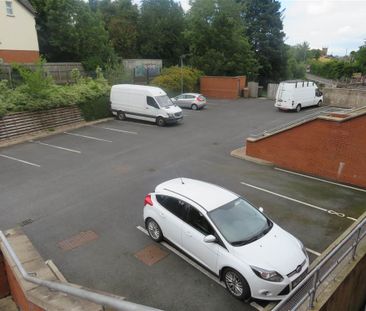 7 Kingsway Court, Dunmurry, BT17 9SE - Photo 6