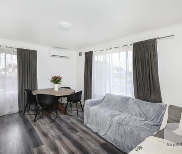 Ideal Family Home in a Prime Location - Photo 2