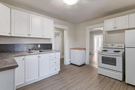 Premier Suite - 3 Bedroom - Photo 3