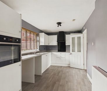 Campbell Road, Hylton Castle, Sunderland, Tyne and Wear, SR5 3TF - Photo 6