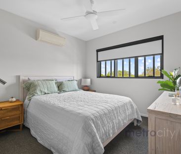 Quiet Street in the best location! - Photo 5