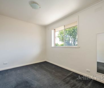 12/15 Mckinley Avenue, Malvern - Photo 3
