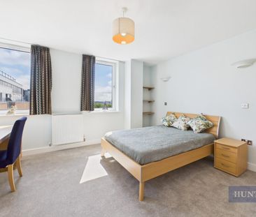 1 bedroom Flat To Let - Photo 4