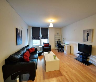 Fantastic Fully Furnished One Double Bedroom Apartment in the heart... - Photo 6