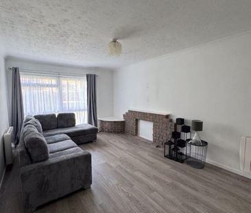 2 bedroom property to rent - Photo 4