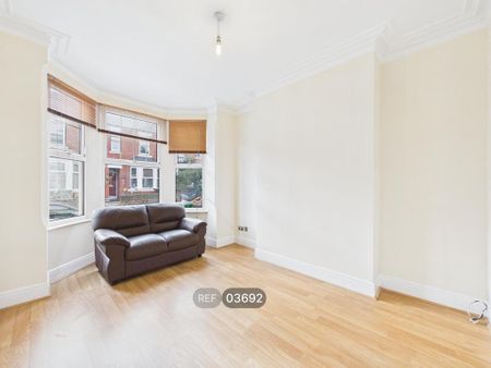 2 bedroom terraced house to rent - Photo 2