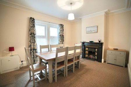 4 bedroom townhouse to rent - Photo 5