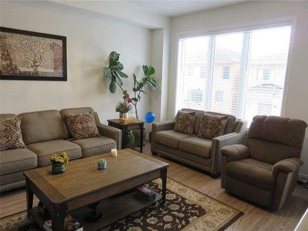 For Lease - 73 Barrister Avenue, Whitby, Ontario - Photo 3