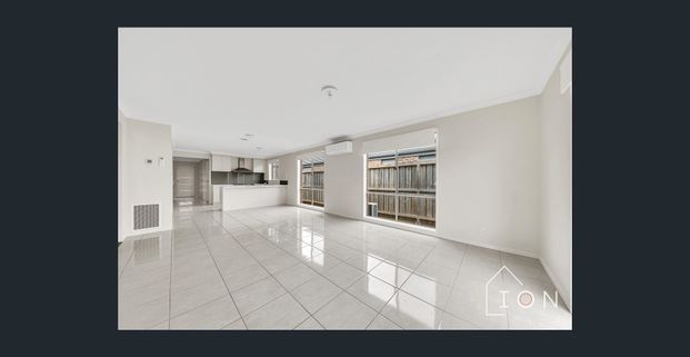 I O N | EIGHTY-TWO | PARKHURST - Photo 1