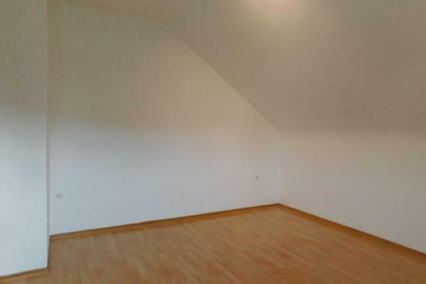 Saar-Mosel Stadt Konz - 2,5 Zimmer Whg. mit Gartennutzung im Zentrumsnähe - Photo 1