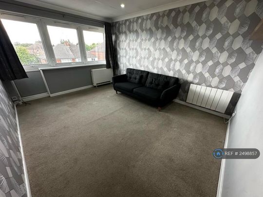 2 bedroom flat to rent - Photo 1