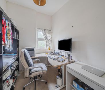 3 bedroom terraced house to rent - Photo 6