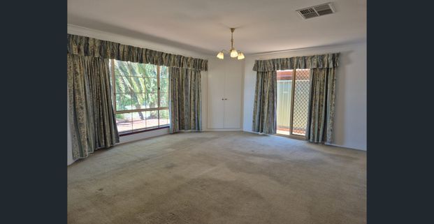 Oversized Family Home with Refurbished Pool! - Photo 1