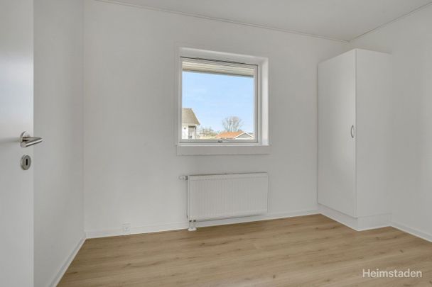 Hyggelig lejebolig i Holluf Pile med gratis parkering - Photo 1